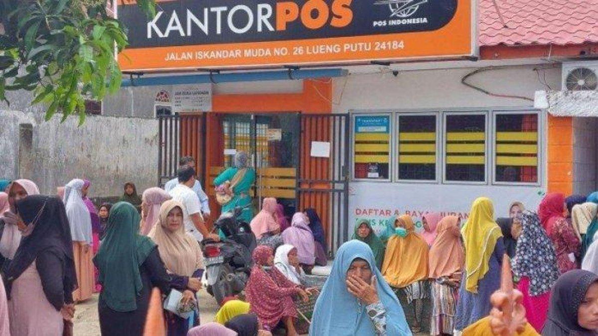 pengambilan-bansos-bpnt.jpg