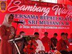 Bupati-Klaten-Sri-Mulyani-di-Desa-Wonoboyo.jpg