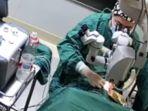 Dokter-pukul-kepala-nenek-82-tahun-saat-operasi.jpg