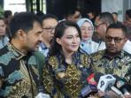 Gubernur-Aceh-Muzakir-Manaf-didampingi-Gubernur-Maluku-Sherly-Tjoanda.jpg
