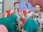 Hamenang-dan-Benny-bersama-masyarakat-Kecamatan-Delanggu.jpg