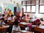 Jawaban-PAI-Kelas-5-Halaman-66-Apakah-Kalian-Siap-Menjaga-Kerukunan-di-Lingkungan-Masing-masing.jpg