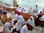 Kunci-Jawaban-IPAS-Kelas-4-Halaman-110-Apa-yang-Dimaksud-dengan-Energi-Potensial.jpg