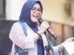 Rini-Indriyani-istri-Wali-Kota-Surabaya-Eri-Cahyadi.jpg