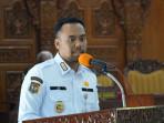Wakil-Bupati-Klaten-Benny-Indra-Ardhianto-pandangan-umum-raperda.jpg