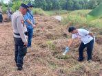 Warga-Riau-remukan-Kerangka-Manusia-di-Lahan-Bekas-Perkebunan.jpg
