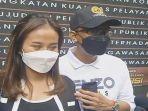 mayang-penuhi-panggilan-polisi-kasus-tan-skin.jpg