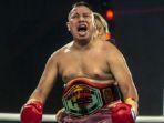 penampilan-vicky-prasetyo-di-atas-ring-tinju.jpg