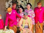 prosesi-siraman-kaesang-pangarep-suami-erina-gudono.jpg
