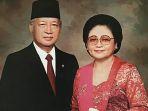 soeharto-dan-tien-soeharto.jpg