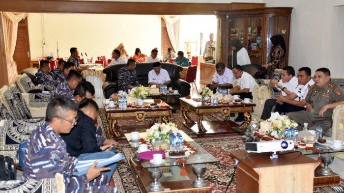 Bupati Agam Silaturahmi dengan Danlantamal II Padang, Bahas Program Kampung Nusantara