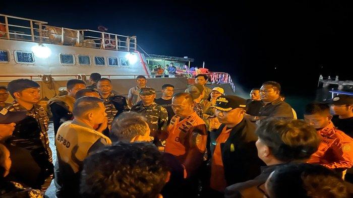Data Penumpang Boat Terbalik di Selat Sipora: 7 Selamat, 11 Masih Dicari Termasuk Anggota DPRD