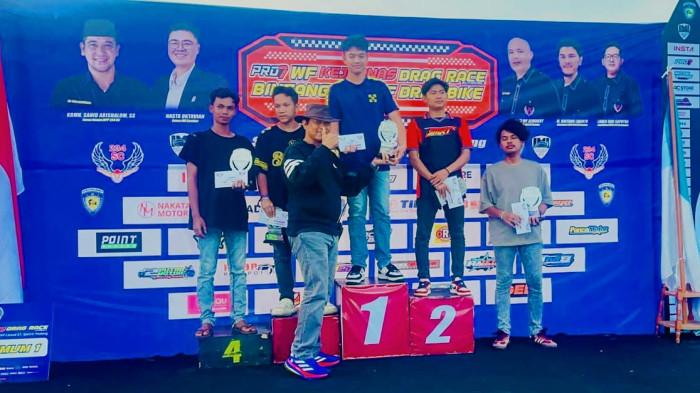 Bagas Kandano, Pelajar SMAN 10 Padang Juara Bracket Time di Kejurnas Drag Race Pro7 WF 2025