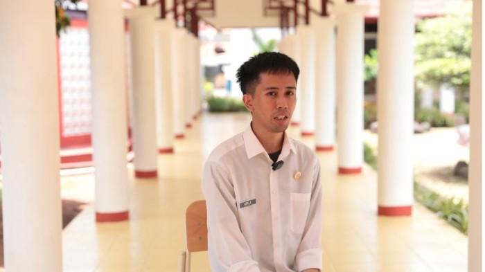 Guru Muda Lulusan Australia Mengajar di Sekolah Rakyat: Program Ini Tepat Sasaran