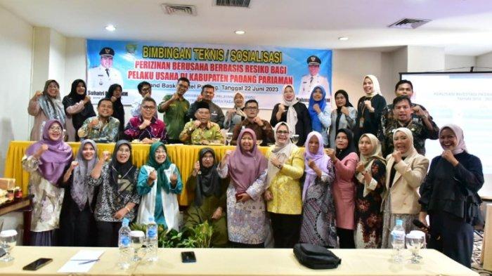 Buka Bimtek Perizinan Berusaha Berbasis Resiko, Rahmang: Mari Kita Tunduk Pada Aturan dan Regulasi