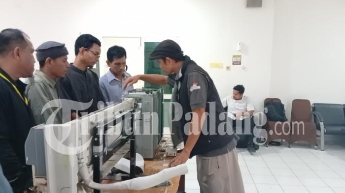 IKUTI PELATIHAN- Peserta mengikuti pelatihan teknisi AC yang digelar Densus 88 Anti Teror Polri bekerja sama dengan PT Astra International Tbk di BBPPKS Padang, Selasa (2/6/2026).
