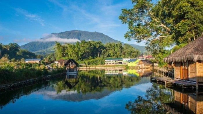 Inilah 50 Tempat Wisata Sumatera Barat yang Populer dan Sering Dikunjungi Wisatawan