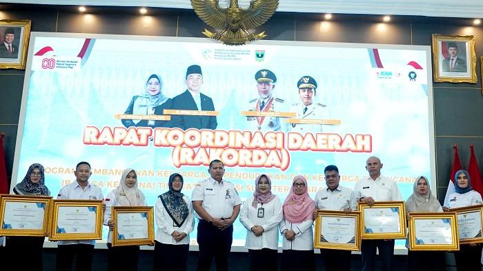 Sijunjung Raih Terbaik I Program Bangga Kencana Sumbar 2024, Ungguli Daerah Lain