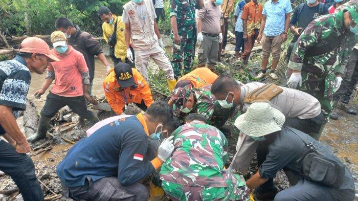 BREAKING NEWS: Mayat Perempuan Diduga Korban Banjir Bandang Sumbar Ditemukan di Ampek Angkek Agam