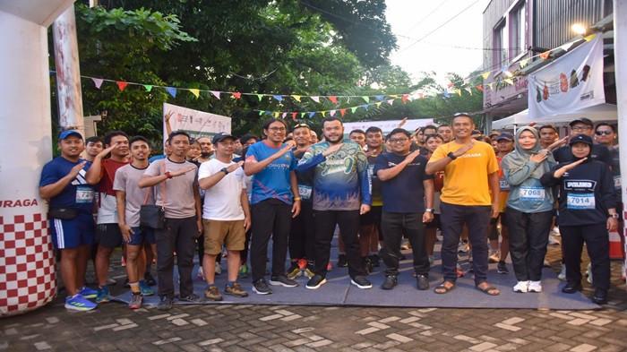 Fadly Amran Lepas Peserta Exhibition Run Road to Padang City Trail 2025 Meriahkan HJK ke-356