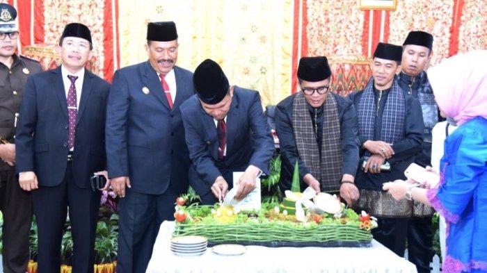 HUT Kota Pariaman ke-21, Genius Umar: Kami Merasa Bangga Menjadi Orang Pariaman