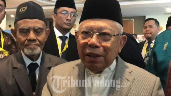 INTERNASIONAL WAQF CONFERENCE: Wakil Presiden Indonesia periode 2019-2024, Ma'aruf Amin saat memberikan keterangan pada kegiatan Internasional Waqf Conference di Hotel Truntum, Kota Padang, Sabtu (15/11/2025). Ma'aruf Amin sebut potensi waqaf di Indonesia sangat besar, capai 80 triliun per tahun.