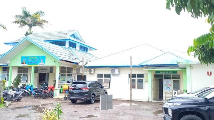 KASUS CAMPAK PADANG - Dokumentasi pribadi Kepala Puskesmas Nanggalo, dr. M Fardhan dan penampakan Puskesmas Nanggalo. Ia sebut sebanyak empat kasus campak terjadi di 2026, sedangkan tahun sebelumnya capai 81 kasus.