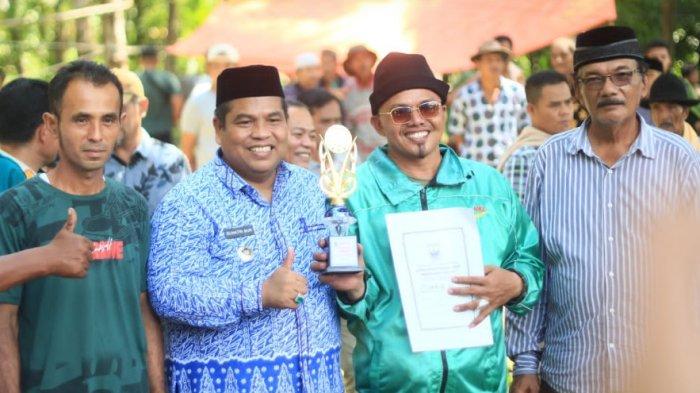 Kontes Kabau Gadang, Suhatri Bur: Menghadirkan Hewan Ternak Sehat dan Berkualitas Adalah Keharusan