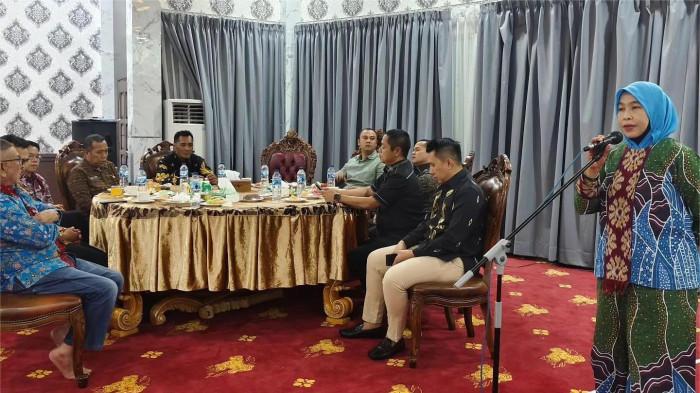 Pemkab Sijunjung Menggelar Malam Perpisahan Kajari, Bupati Benny Sampaikan Ucapan Terima Kasih