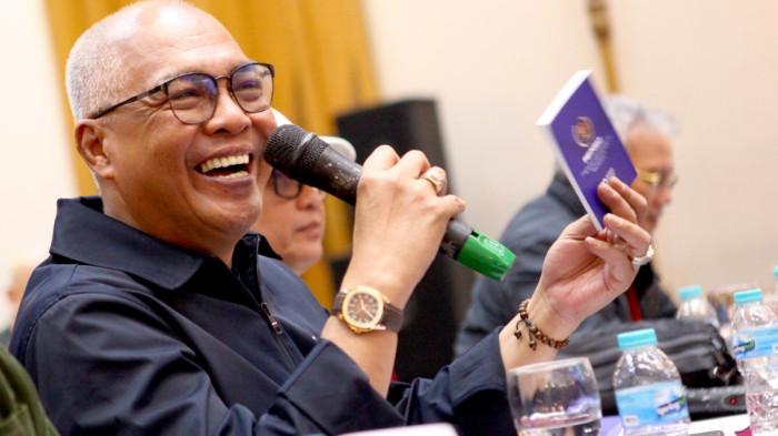ORIENTAI & MONUMEN PERS - Ketum PWI Pusat Akhmad Munir saat menghadiri Orientasi serta rangkaian seremoni Pengukuhan Pengurus PWI Pusat periode 2025–2030, Sabtu (4/10/2025) di Auditorium Monumen Pers Nasional, Surakarta, Jawa Tengah. Monumen Pers dipilih karena nilai historisnya, sebagai tempat lahir PWI pada 1946 sekaligus ikon jurnalisme nasional.