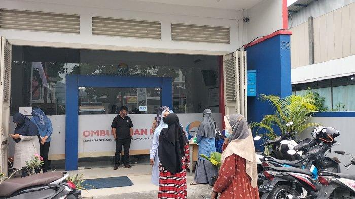 Polemik SE Disdikbud Padang, Orang Tua SDIT Luqman Ramai-Ramai Datangi Ombudsman Sumbar