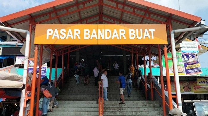Pedagang Pasar Bandar Buat Keluhkan Keadaan Pasar yang Sepi Pembeli