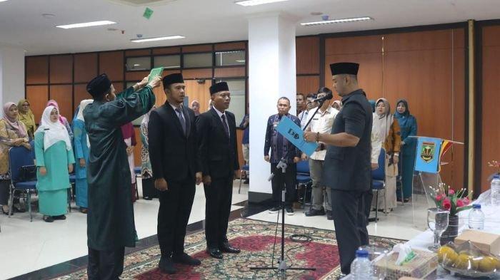Mengisi Kekosongan, Bupati Sijunjung Lantik Penjabat Wali Nagari Koto Tuo dan Aia Angek