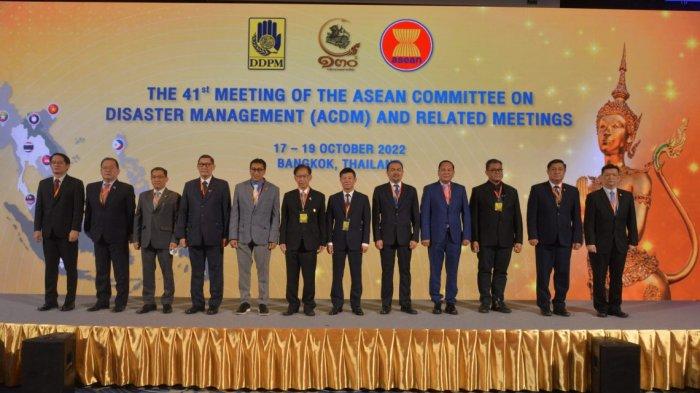 Kunci Jawaban IPS Kelas 8 Essai Halaman 49: Bentuk Kerja Sama Negara-negara ASEAN