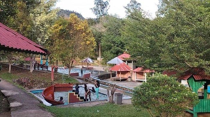 Wisata Sumatera Barat: Kolam Renang Pincuran Tujuh di Sijunjung, Pilihan Tempat Berenang Anak-anak