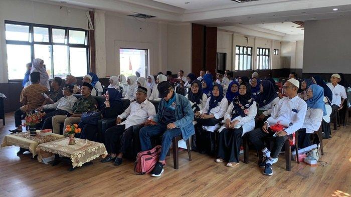 Tim 100 Badan Koordinasi Saksi Kota Padang Dikukuhkan, Siap Kawal Suara Pasangan AMIN