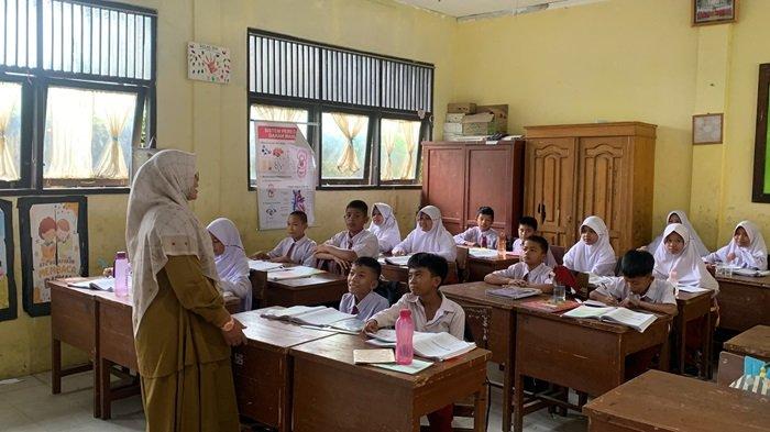 MK Putuskan Biaya SD dan SMP Gratis, Disdik Dharmasraya Tunggu Petunjuk Pusat