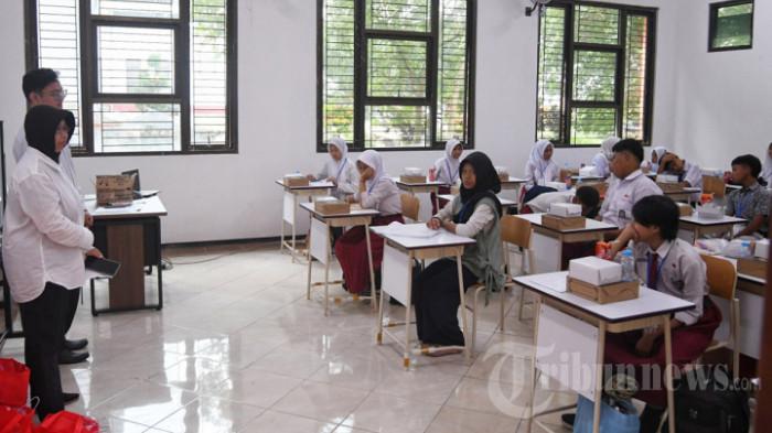 Kunci Jawaban IPS Kelas 8 Halaman 217 Kurikulum Merdeka: Evaluasi Soal Pilihan Ganda