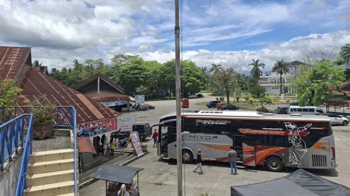 Mendekati Lebaran Terminal Bareh Solok Sumbar Kian Ramai, Kemarin 99 Bus AKAP Masuk