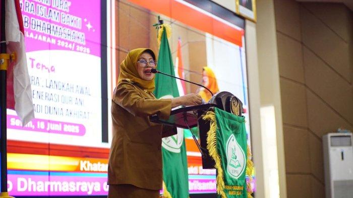 Wabup Dharmasraya Leli Arni: Khatam Iqra adalah Tonggak Spiritual Generasi Tangguh