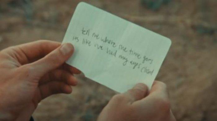 Arti Lagu Head in the Clouds - Hayd, Lirik We Had Our Heads in the Clouds