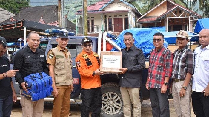 Pemerintahan Kota Payakumbuh Serahkan Bantuan untuk Korban Bencana Alam Banjir Pesisir Selatan