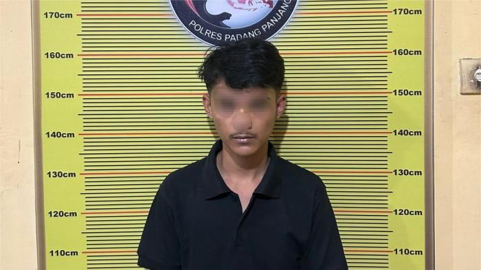 Remaja 19 Tahun di Padang Panjang Ditangkap, Polisi Sita Paket Ganja Kering