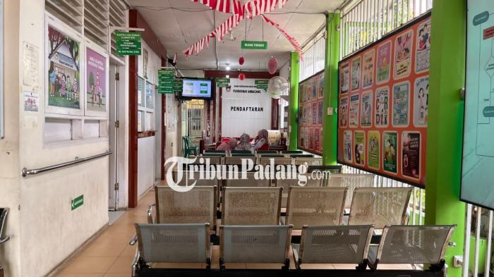 ruang tunggu puskemas Ambacang 13/11/2025