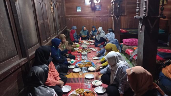 rumah gadang di Kampung Sarugo Limapuluh Kota 3 16/11/2025