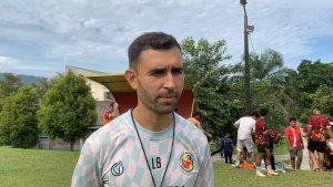 Asisten-Pelatih-Semen-Padang-FC-Luis-Braganca-Sabtu-1112025.jpg