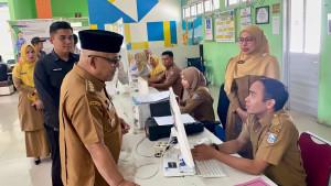Bupati-Pasaman-Barat-Yulianto-13102025.jpg