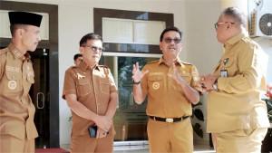 Bupati-Solok-Selatan-Khairunas-13102025.jpg