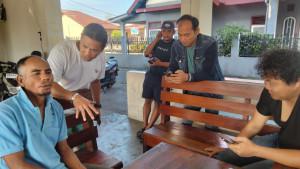 DITANGKAP-Pelaku-perampokan-Syahrial-baju-biru-saat-diamankan-oleh-Tim-Klewang.jpg
