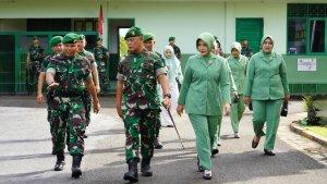 DanremWbr-Brigjen-TNI-Rayen-Obersyl-melakukan-kunjungan-kerja-ke-Yonif-133YS-F.jpg